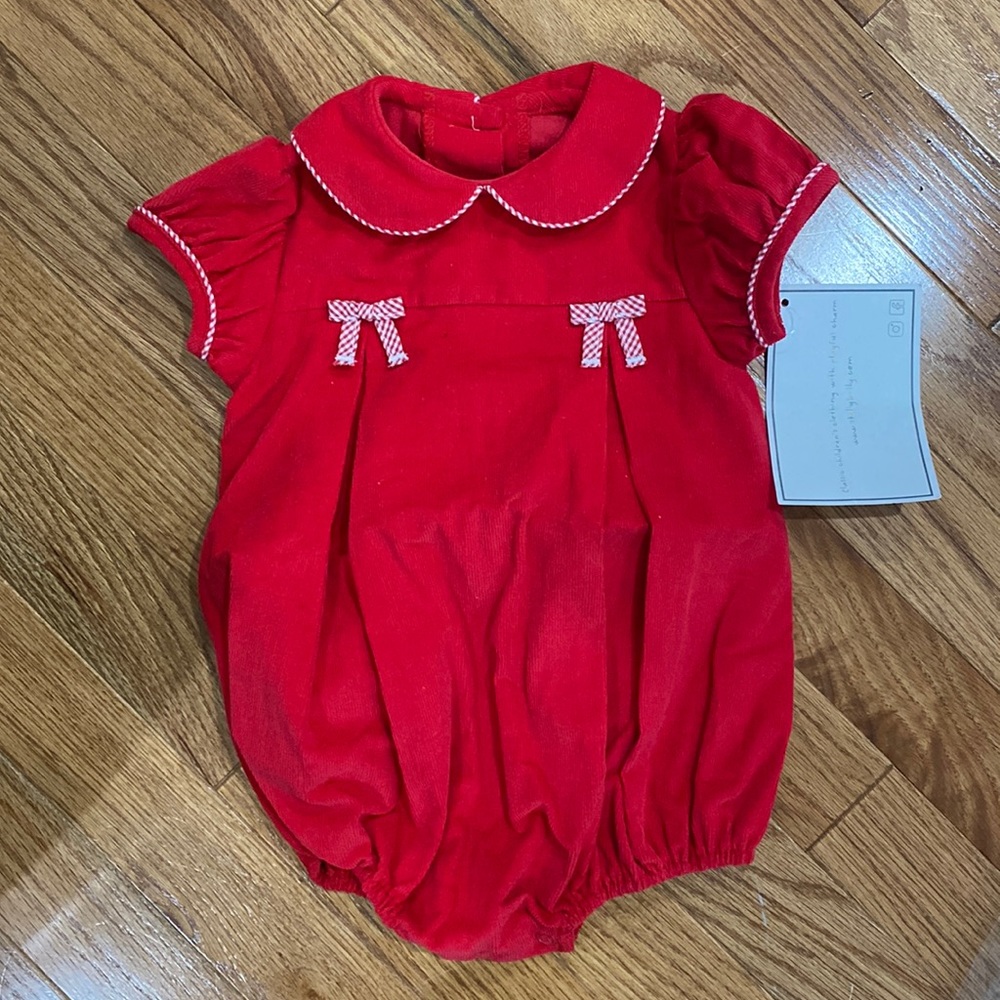 Red bow baby outfit